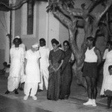 12Indira-Gandhi--Sri-Aurobindo-Ashram