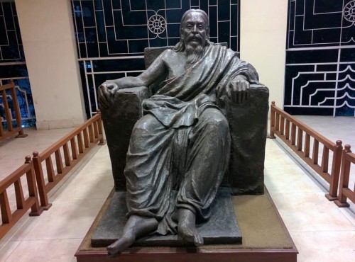 30_Sri-Aurobindo-Busts-Across-Globe.jpg